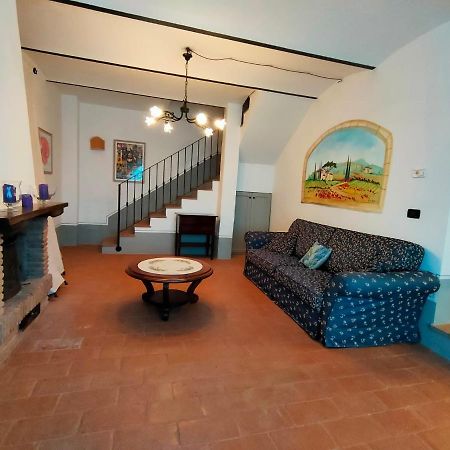 Borgo Fastelli - House In Historical Borgo In Tuscany - Susino Сартеано Экстерьер фото